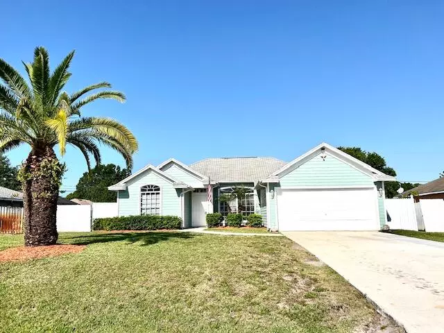 1974 SW Aguero ST, Port Saint Lucie, FL 34953