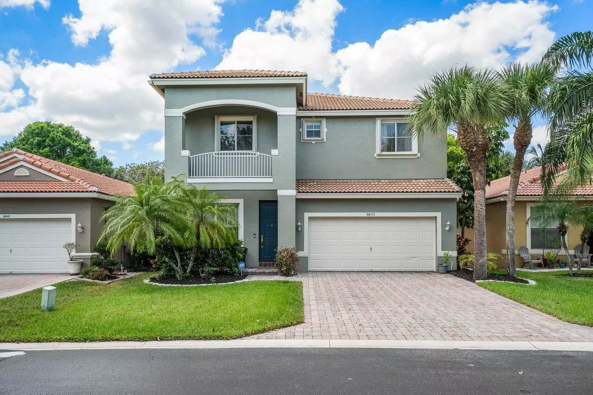 Lake Worth, FL 33463,6633 Lurais DR