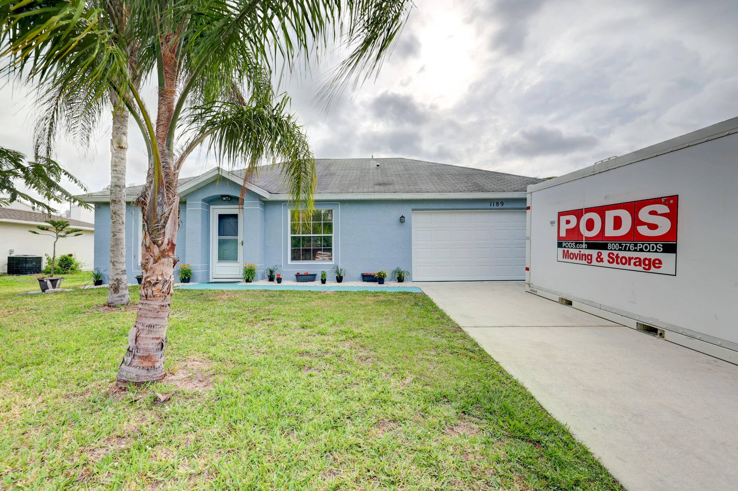 1189 SW Empire ST, Port Saint Lucie, FL 34983