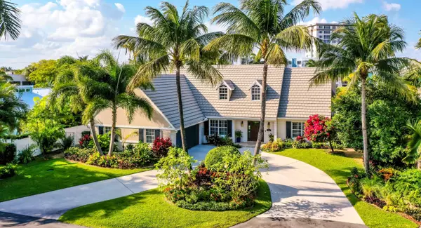 705 SE 8th ST, Delray Beach, FL 33483