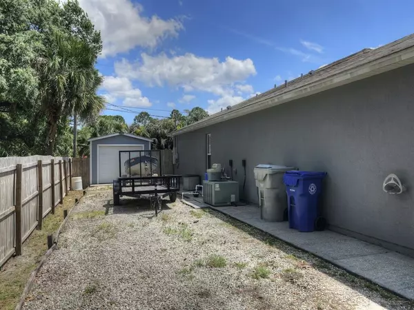 Vero Beach, FL 32967,8336 96th CT