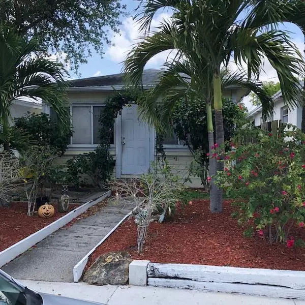 123 S F ST, Lake Worth Beach, FL 33460