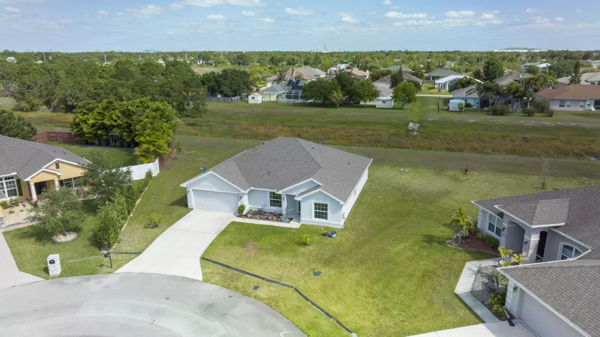 Port Saint Lucie, FL 34986,5858 NW Joppa CT