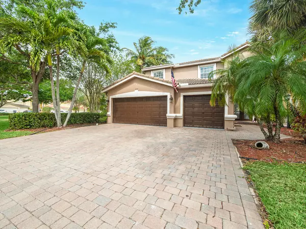 8155 Viale Matera, Lake Worth, FL 33467