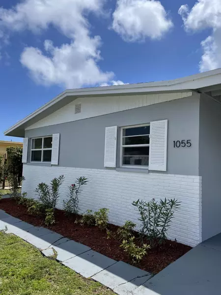 1055 W 26th ST, Riviera Beach, FL 33404