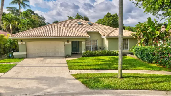 5215 Deerhurst Crescent CIR,  Boca Raton,  FL 33486