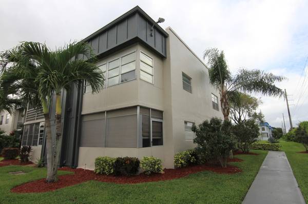 336 Burgundy G, Delray Beach, FL 33484