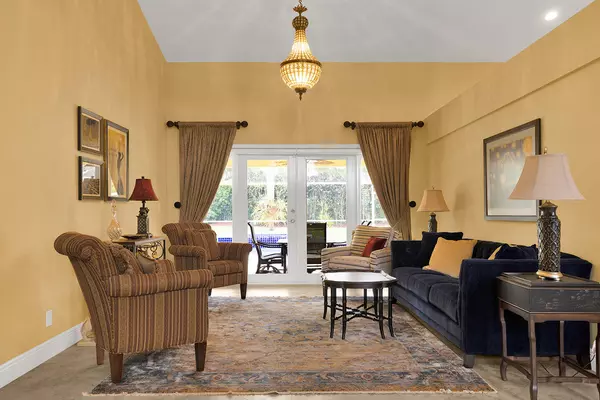 Boca Raton, FL 33428,22280 Collington DR