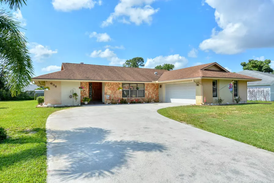 638 SE Walters TER, Port Saint Lucie, FL 34983