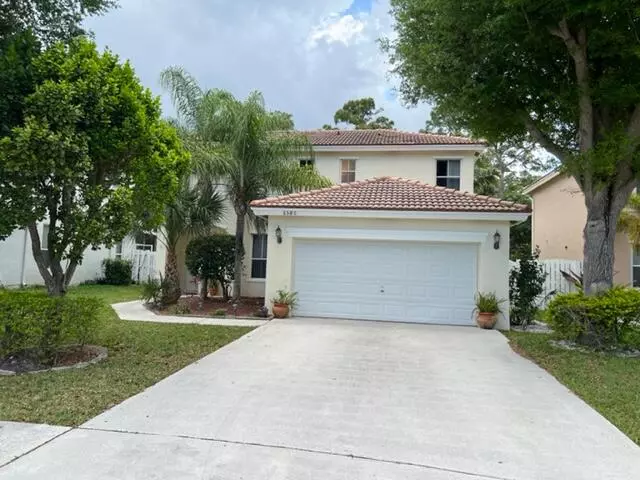 West Palm Beach, FL 33413,6580 Spring Meadow DR