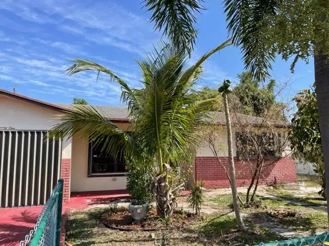 321 NE 26 ST, Pompano Beach, FL 33064