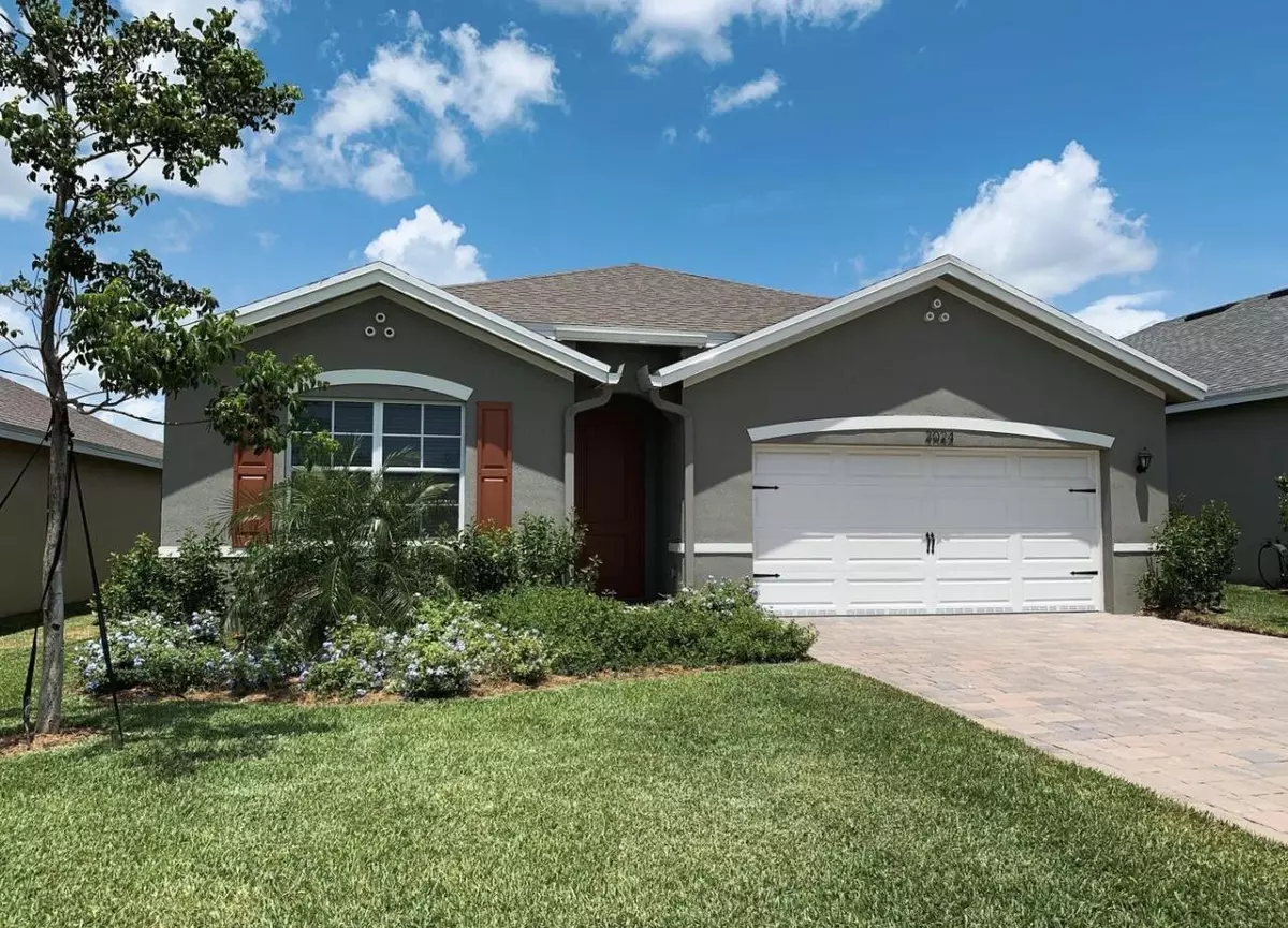 Jensen Beach, FL 34957,3024 NE Skyview LN