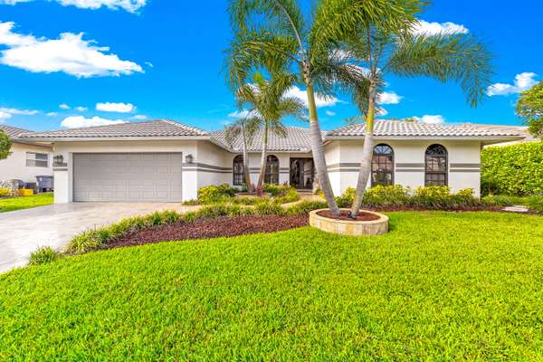 10086 Canoe Brook CIR, Boca Raton, FL 33498