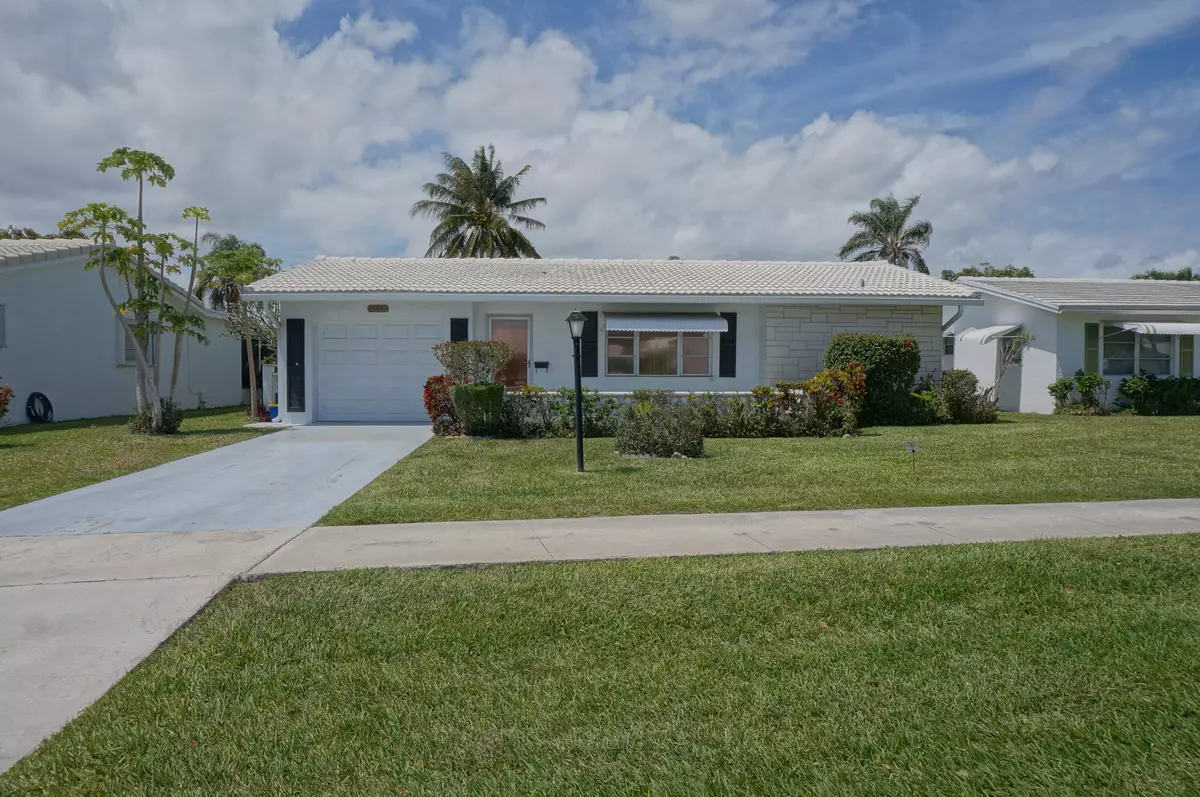 Boynton Beach, FL 33426,1909 SW 18th ST