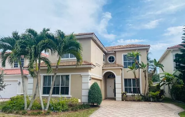 9744 Vineyard CT, Boca Raton, FL 33428