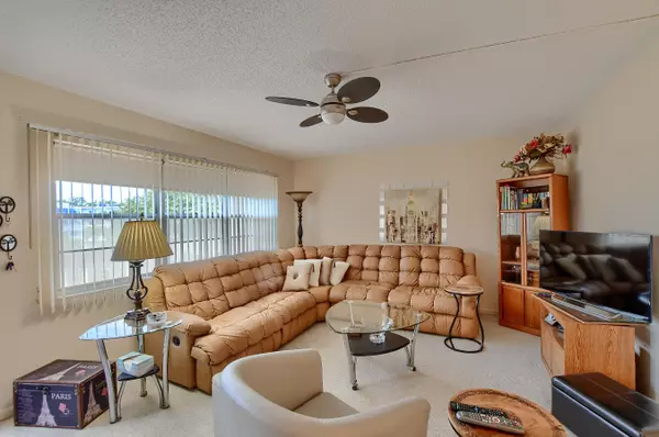 Deerfield Beach, FL 33442,3034 Cambridge B 3034