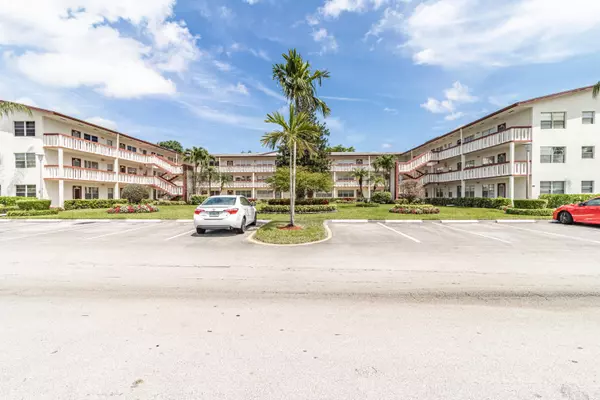 312 Fanshaw H, Boca Raton, FL 33434