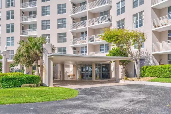 Boca Raton, FL 33432,2851 S Ocean BLVD 1a