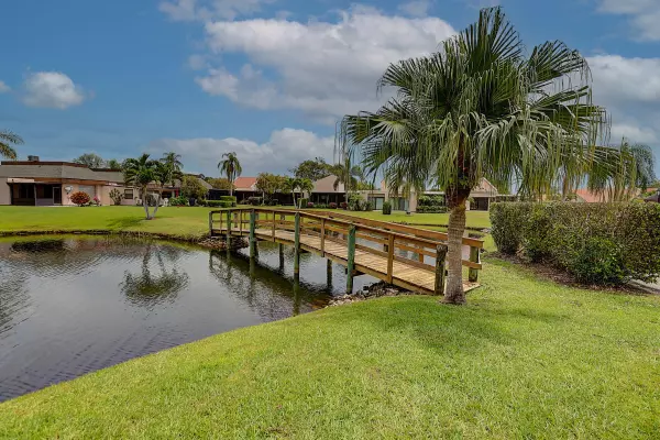 Port Saint Lucie, FL 34952,3327 SE La Prado CT