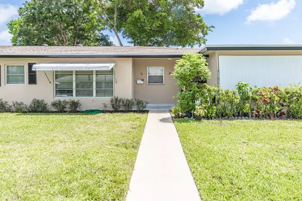 947 Circle DR C, Delray Beach, FL 33445