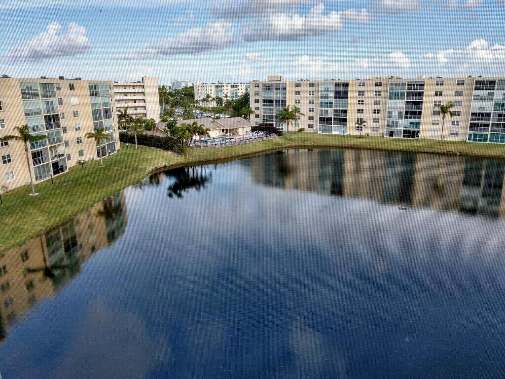 441 SE 3rd ST 604, Dania Beach, FL 33004