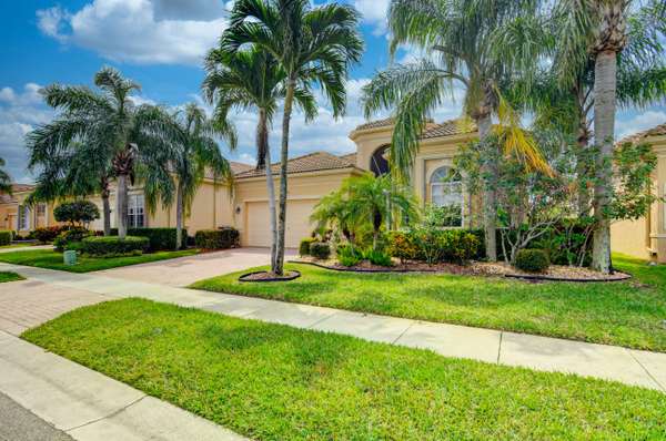 15346 Fiorenza CIR, Delray Beach, FL 33446