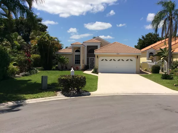 13821 Palm Grove PL, West Palm Beach, FL 33418