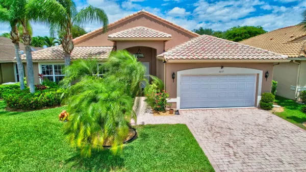 6637 Garde RD, Boynton Beach, FL 33472