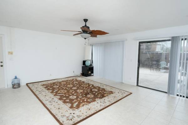 Royal Palm Beach, FL 33411,146 Weybridge CIR B