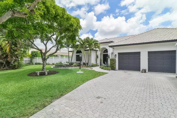 4447 NW 82nd AVE, Coral Springs, FL 33065