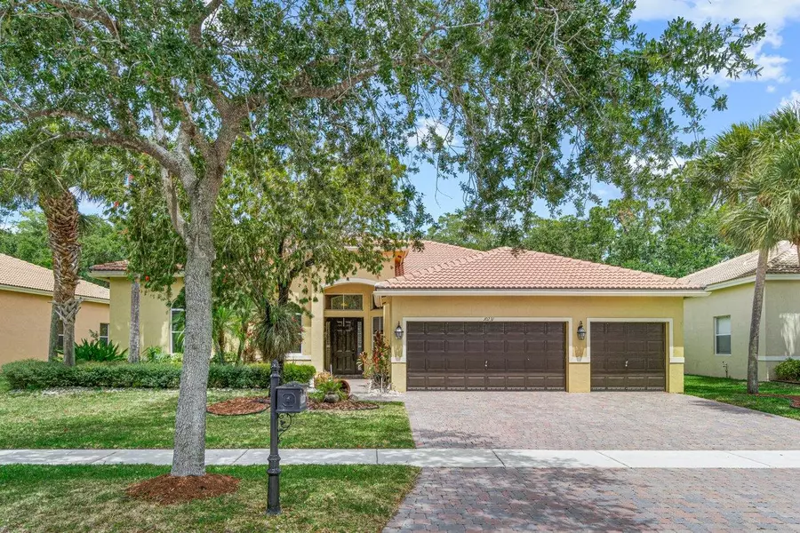 10231 Cypress Lakes Preserve DR, Lake Worth, FL 33449