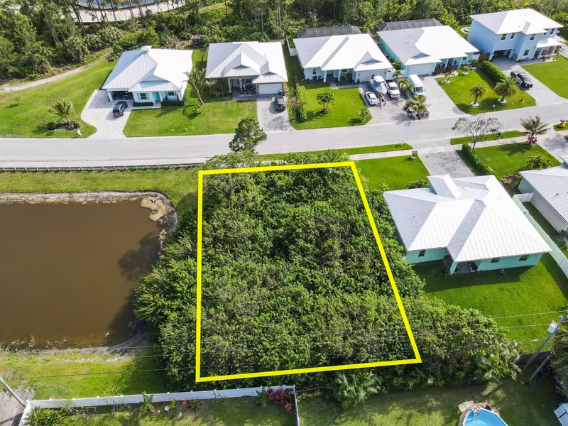 6367 SE Amethyst TER, Hobe Sound, FL 33455