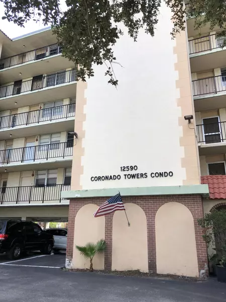 12590 NE 16th AVE 403, North Miami, FL 33161