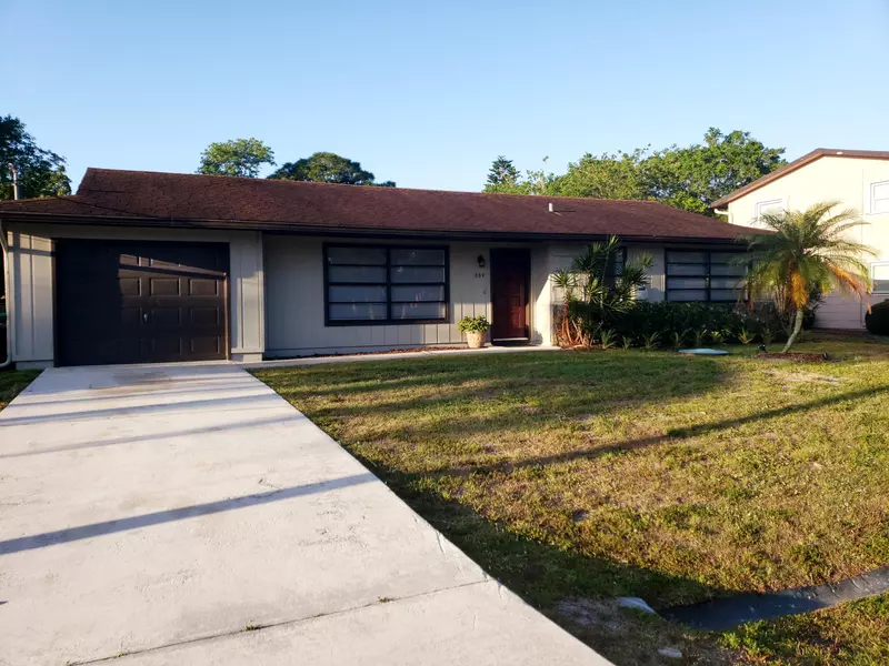 664 SW Eyerly AVE, Port Saint Lucie, FL 34983