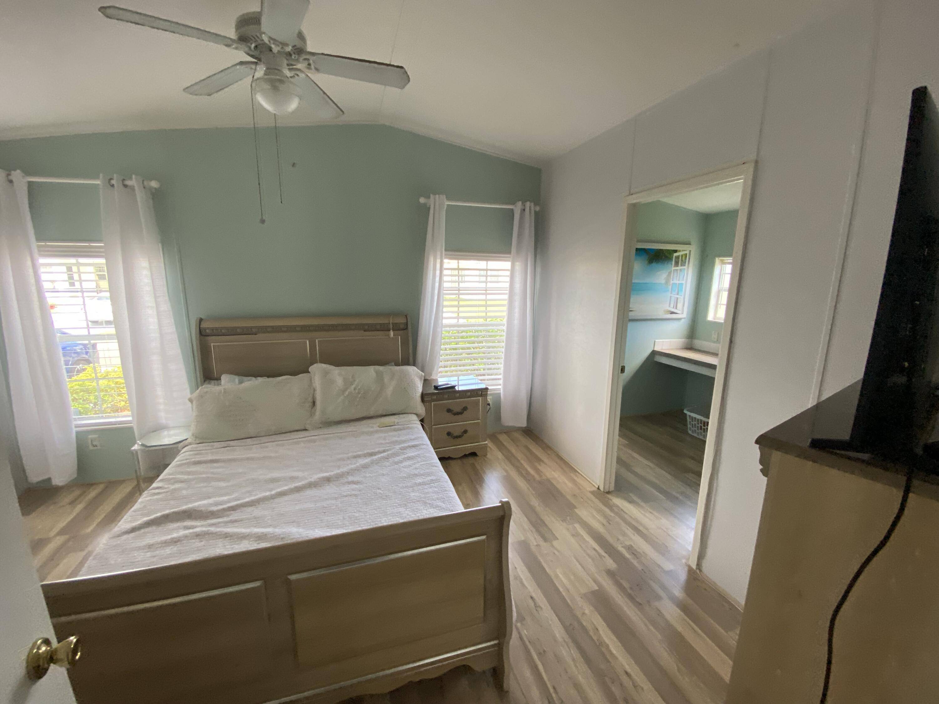 Port Saint Lucie, FL 34952,3025 Satinleaf LN