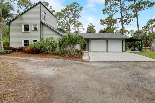 13095 Bryan RD, Loxahatchee Groves, FL 33470