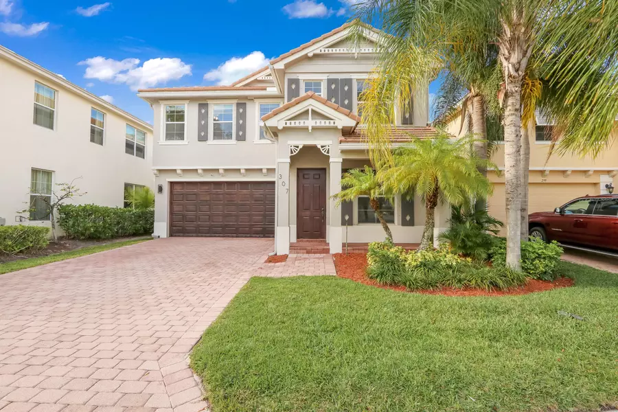 307 Belle Grove LN, Royal Palm Beach, FL 33411