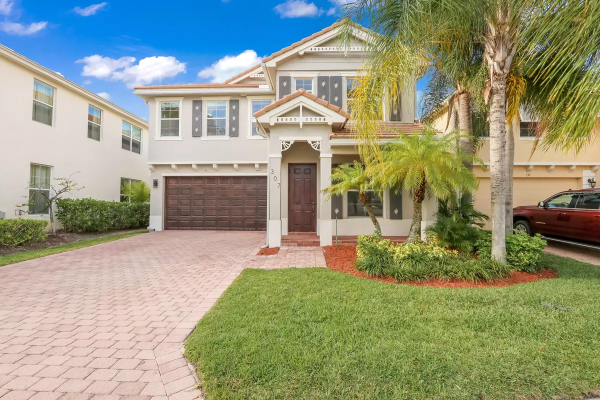 Royal Palm Beach, FL 33411,307 Belle Grove LN