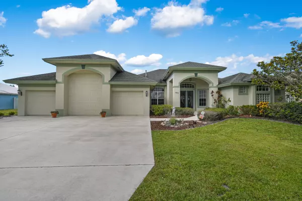 1477 SE Westmoreland BLVD,  Port Saint Lucie,  FL 34952