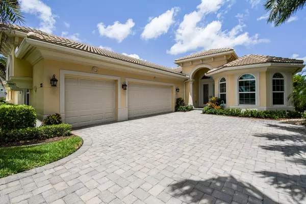 Jupiter, FL 33478,223 Lucia CT