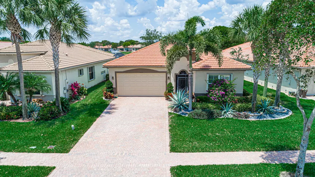 14823 Strand LN, Delray Beach, FL 33446