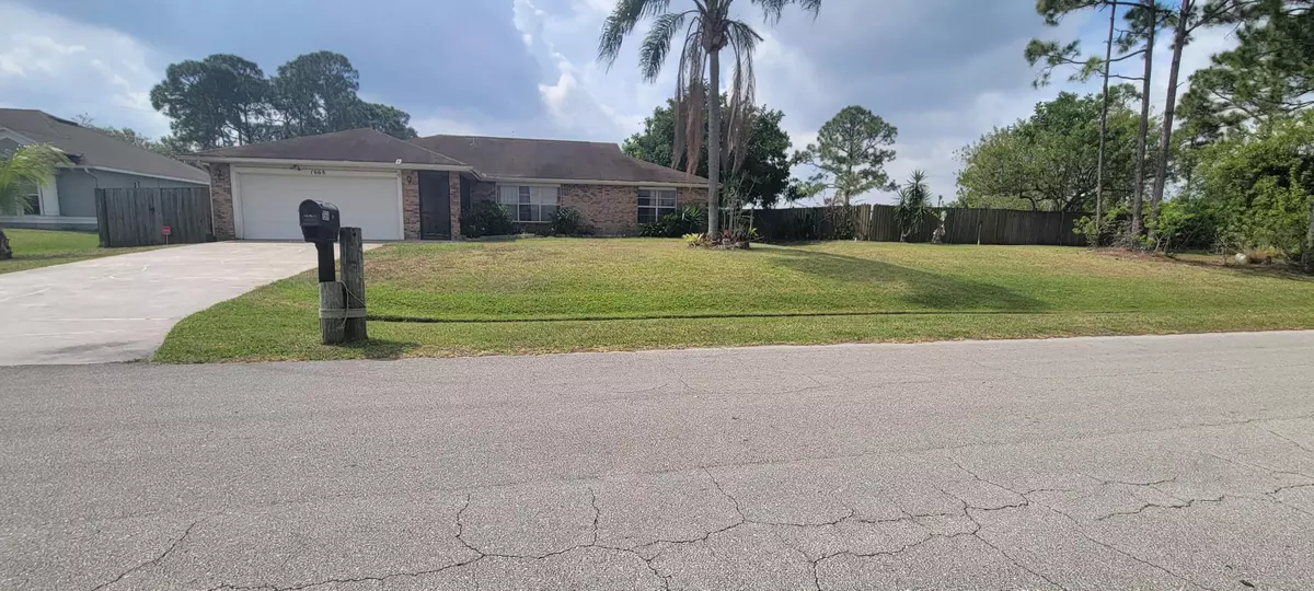 Port Saint Lucie, FL 34953,1668 SW Edinburgh DR