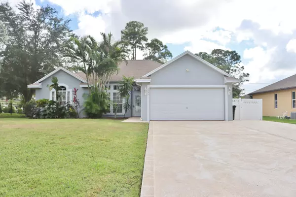 1897 SW Erie ST, Port Saint Lucie, FL 34953