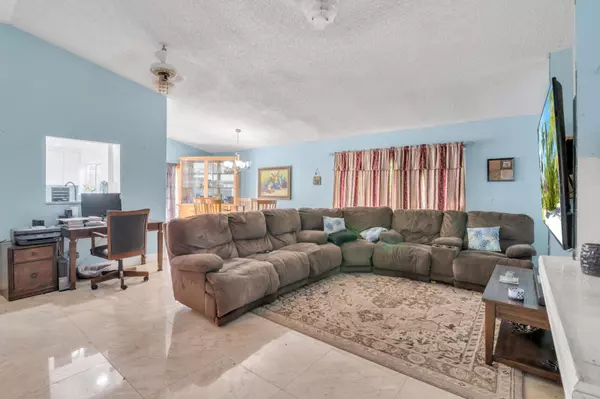 West Palm Beach, FL 33417,1206 Fernlea DR