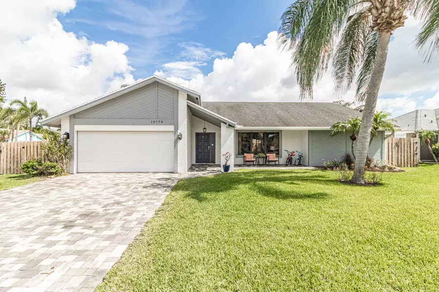 10770 Cambay CIR, Boynton Beach, FL 33437