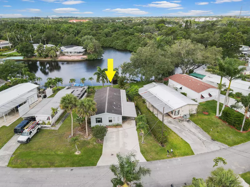 7650 SE Fork River DR, Stuart, FL 34997