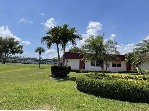 240 Waterford J, Delray Beach, FL 33446