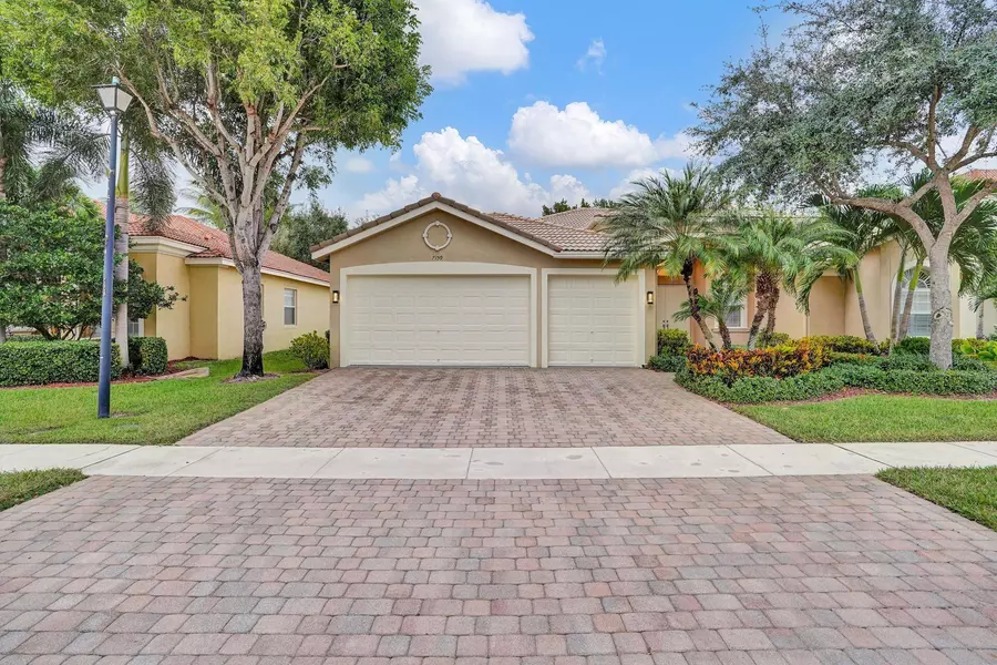 7159 Via Abruzzi, Lake Worth, FL 33467