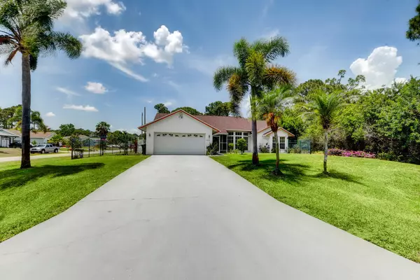 Port Saint Lucie, FL 34983,3298 SW Fillmore ST