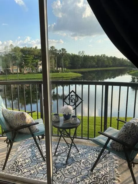 Royal Palm Beach, FL 33411,600 N Crestwood CT 615